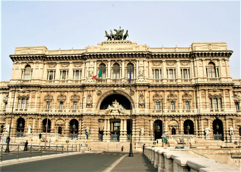 Tribunales de justicia